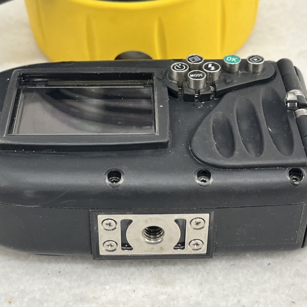 SeaLife Underwater Digital Camera Reefmaster Mini SL320 + Strobe, Flash, Case - Picture 7 of 12